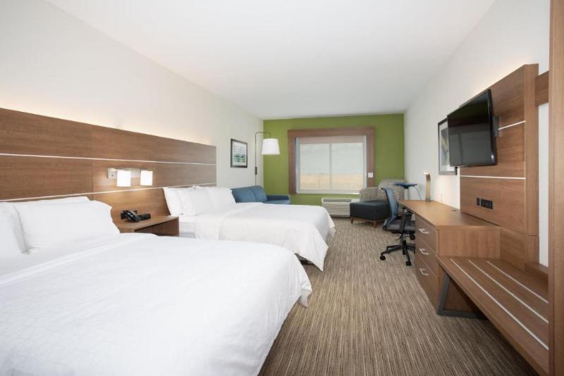 适合残疾人士使用的套间, Holiday Inn Express & Suites   Goodland I 70, An Ihg