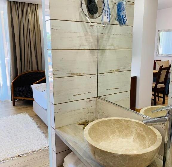 Студио Стандарт с Балконом, Egria Apartments