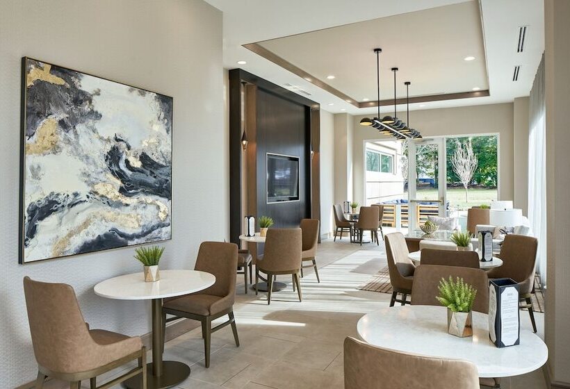 Номер Клуб, Franklin Marriott Cool Springs
