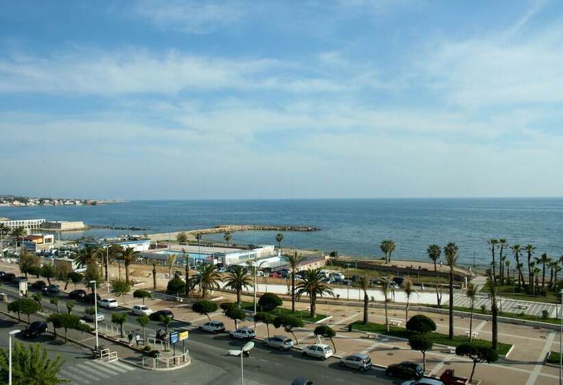 Номер Стандарт Вид на Море, Mediterraneo