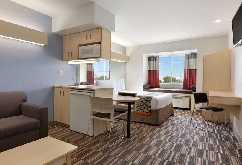 스위트, Microtel Inn & Suites Modesto