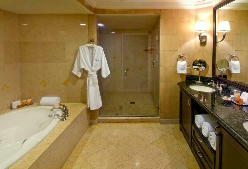 סוויטה נוף לים, The Atlantic Hotel & Spa