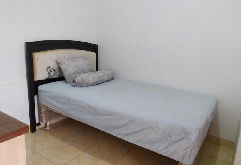 Номер Стандарт, Oyo 3401 Residence Amanda Syariah
