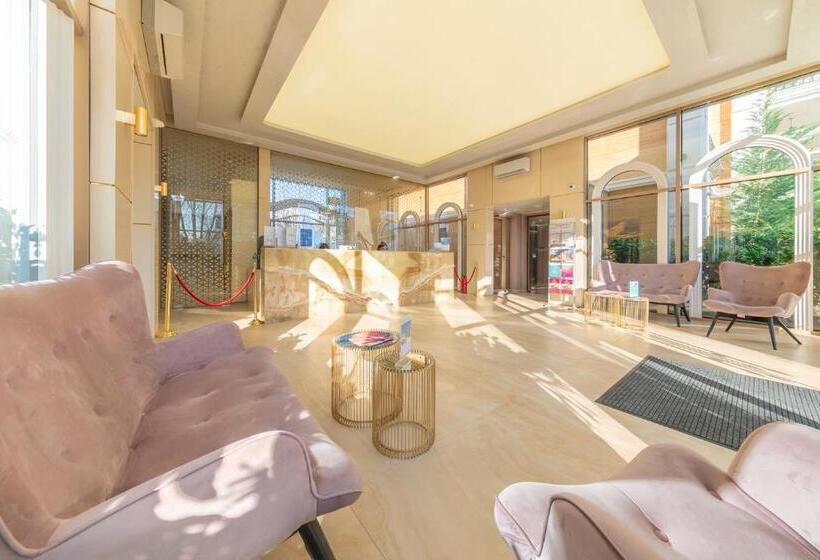 Апартаменты Deluxe 2 Спальни, Harmony Suites Grand Resort