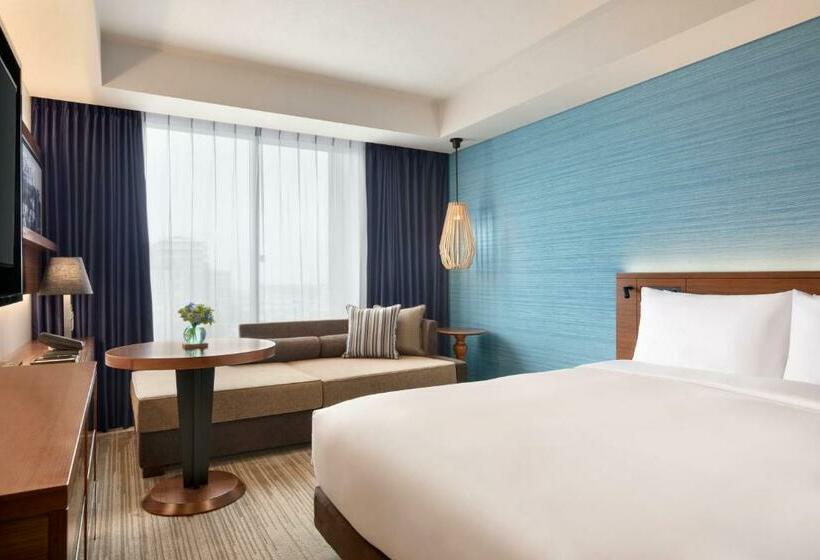 스탠다드 룸 킹사이즈 침대, Hyatt Regency Tokyo Bay