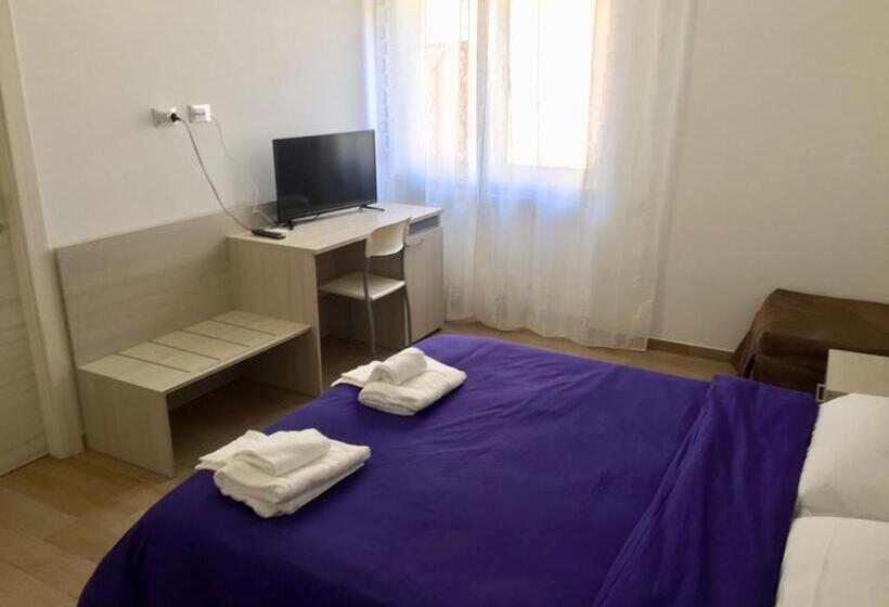 Трехместный Номер Комфорт, Il Viaggiatore Via Rimini Serapo