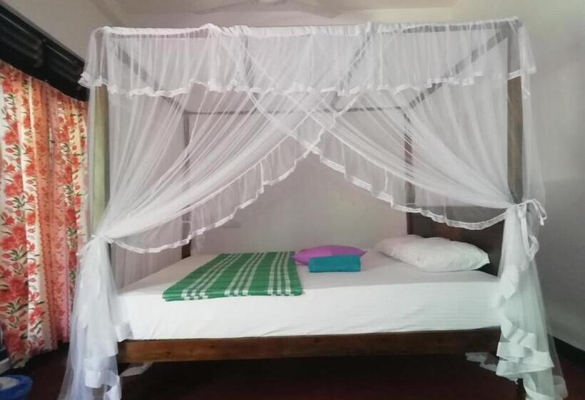 اتاق استاندارد, Jungle Guest ,mirissa