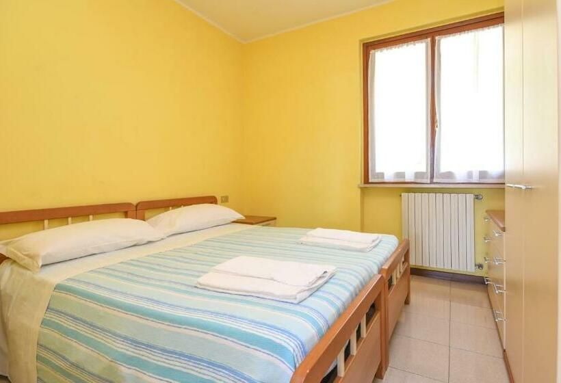 1 Bedroom Apartment Lake View, Residence Calap