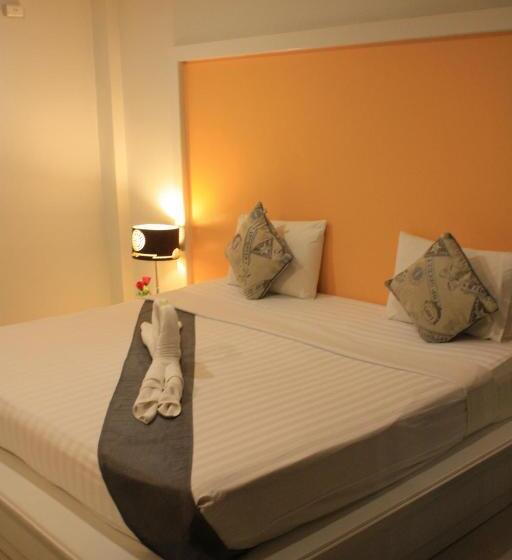 Номер Deluxe, Phuket Racha Kata Homestay
