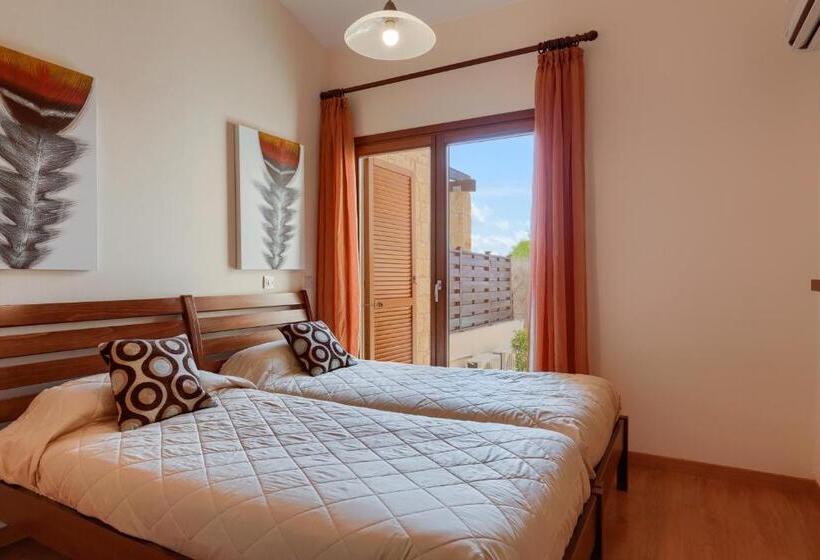 Вилла 2 Спальни, Aphrodite Hills Rentals   Junior Villas