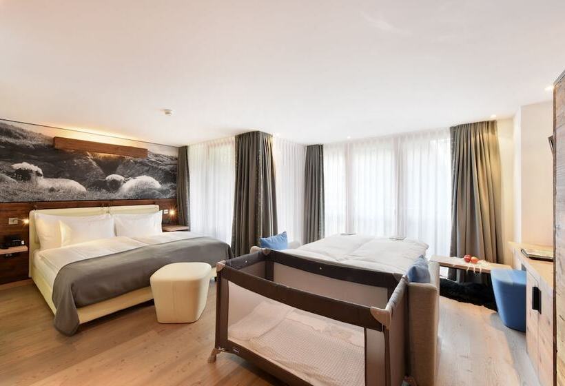 Семейный Номер, Europe Hotel & Spa