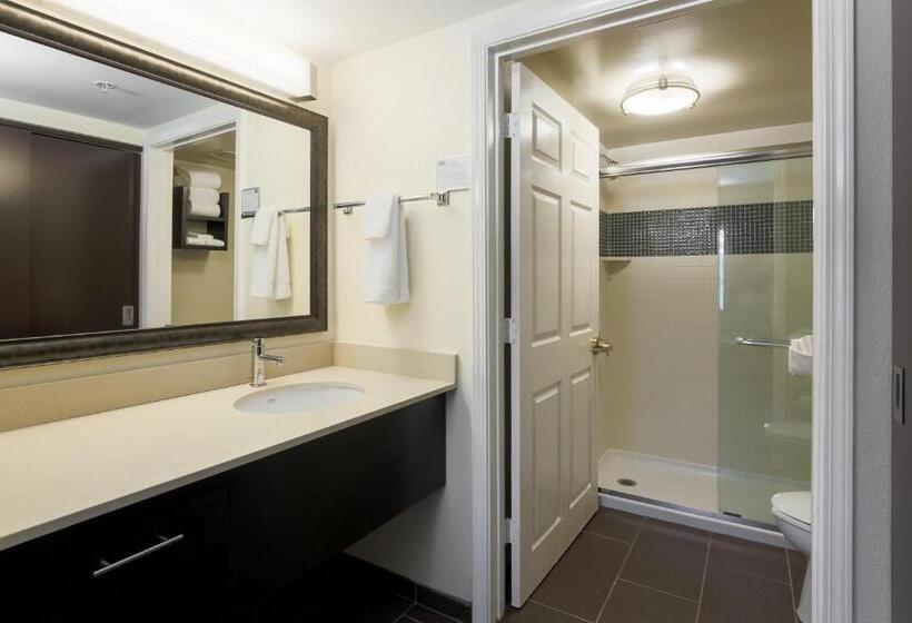 스탠다드 스튜디오 킹침대, Staybridge Suites Philadelphia/mount Laurel, An Ihg