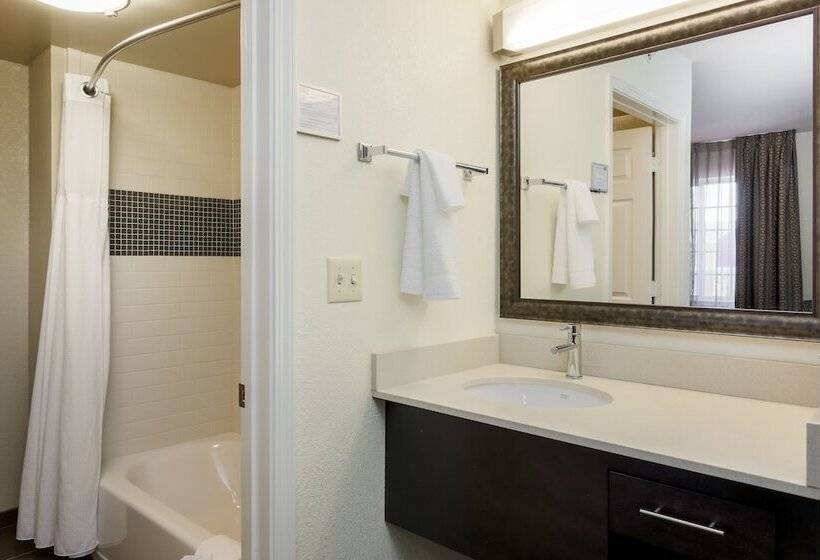 침실 2개 스위트, Staybridge Suites Philadelphia/mount Laurel, An Ihg