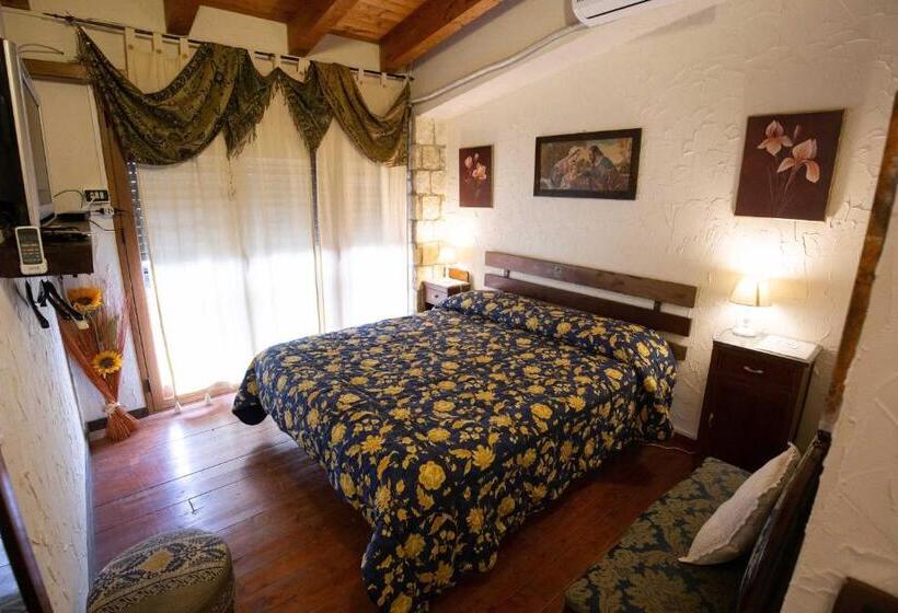 Номер Стандарт Вид на Город, La Casa In Pietra