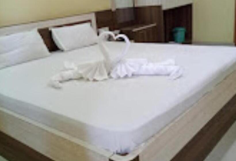 Номер Deluxe, Gitanjali Malda