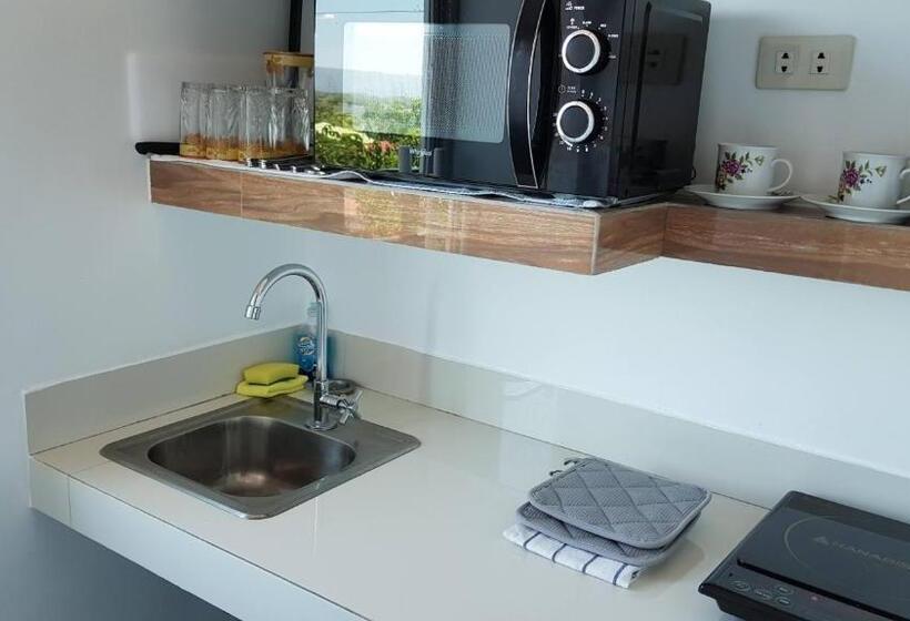 Стандартный Номер Кровать Кинг, Italy Condotel Darasa