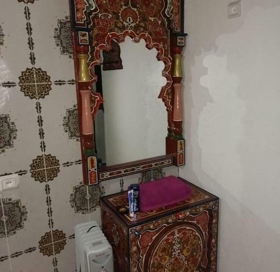 Номер Стандарт, Abi Khancha