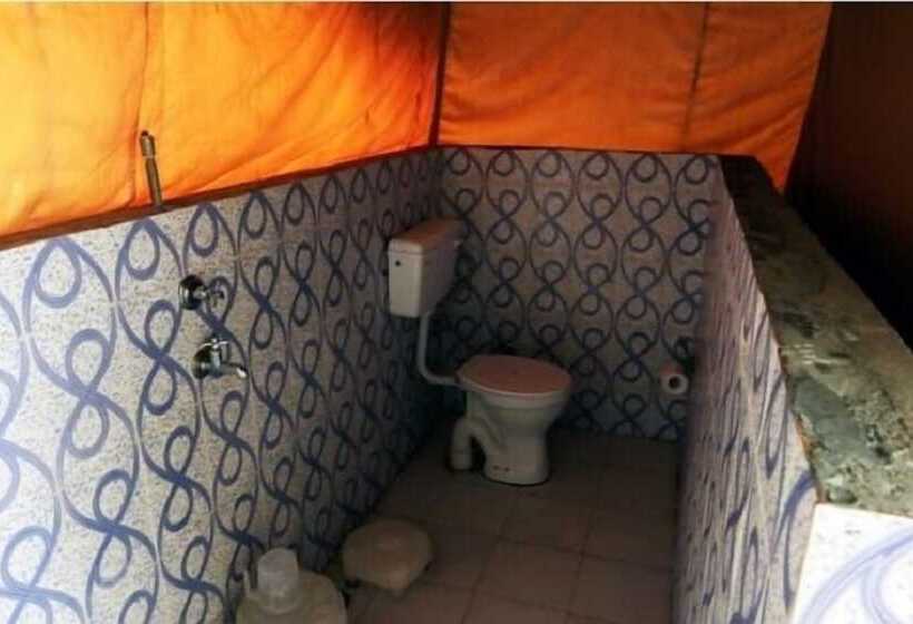 Deluxe Tent, Adb Rooms Adventure Guru