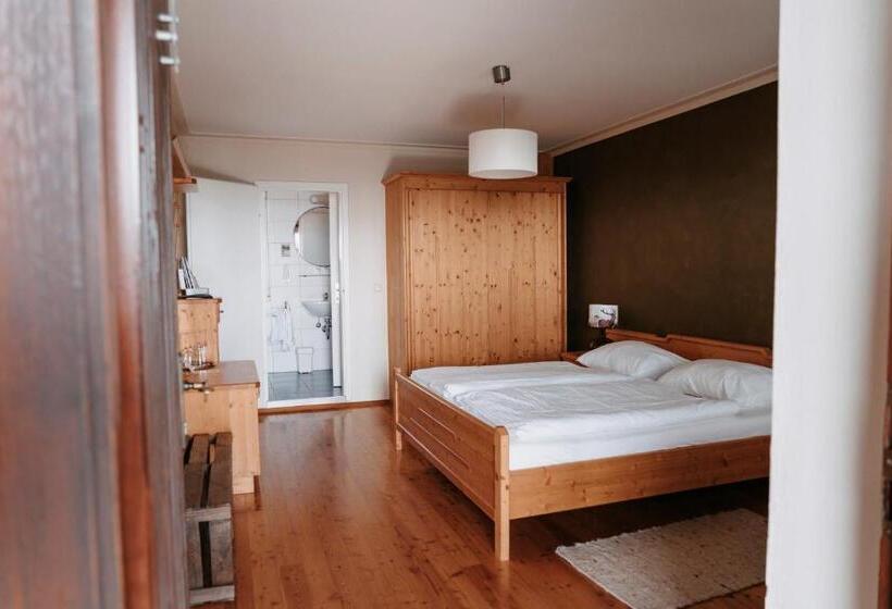 Номер Стандарт, Stupperhof