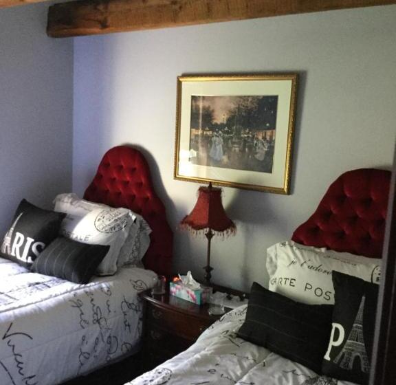 Номер Deluxe, Pemberley House Bed And Breakfast