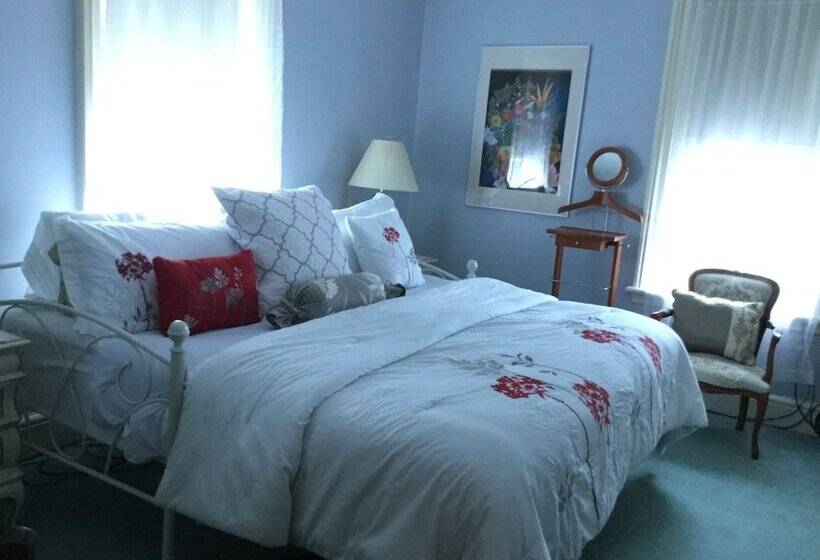 Номер Deluxe, Pemberley House Bed And Breakfast