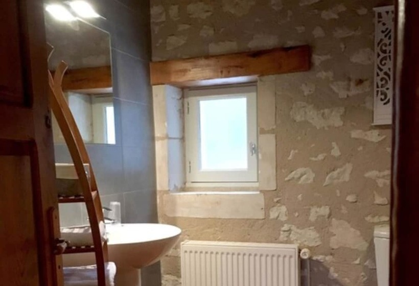 Семейный Номер, Auberge De Crissay
