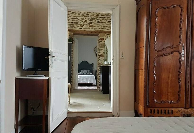 Номер Стандарт, Le Manoir De La Bigotière