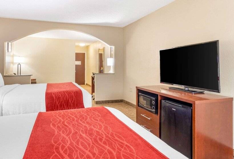 סוויטה, Comfort Inn & Suites Macon North I75