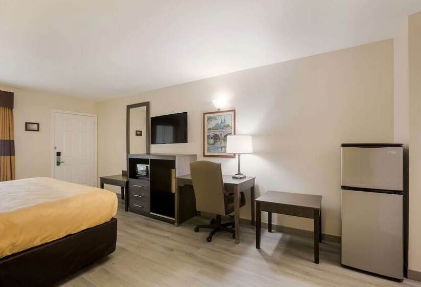 Люкс, Quality Inn & Suites Near Lake Oconee