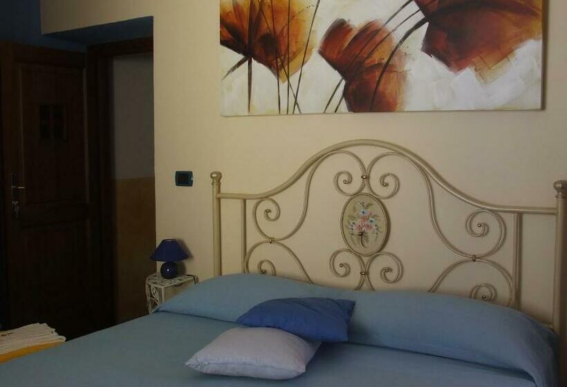 带共用浴室的标准房间, B&b Il Campo Dei Papaveri