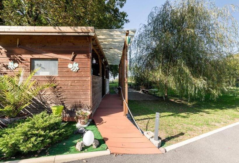 Номер Стандарт Трехместный, Au Petit Pédegouaty