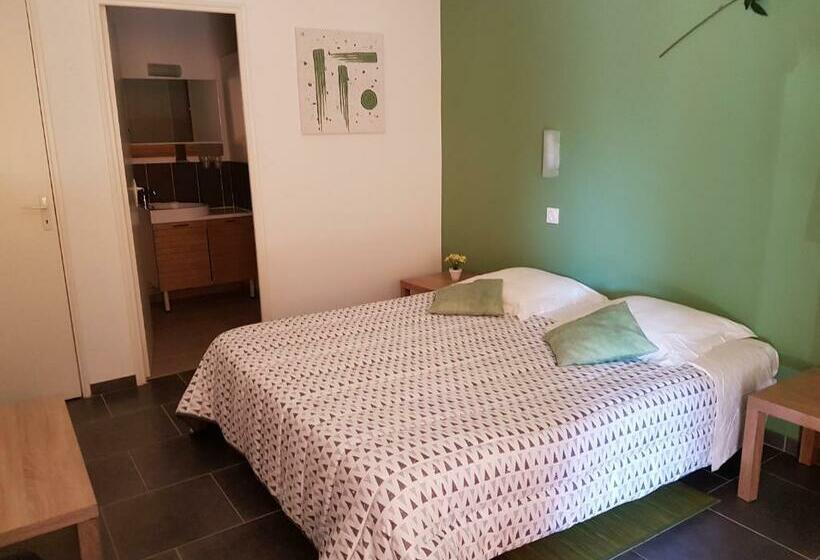 Номер Superior, Hôtel Némo Aéroport De Pau   Kb Hotel Group