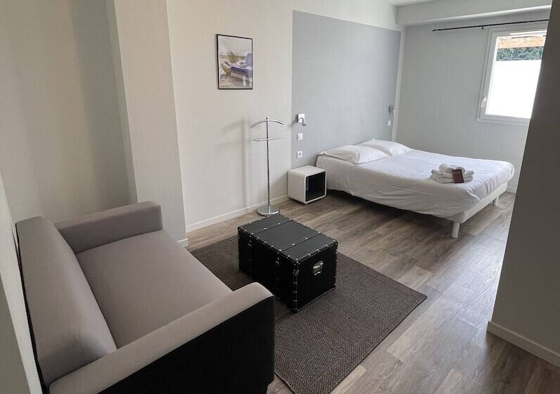 Номер Superior, Hôtel Némo Aéroport De Pau   Kb Hotel Group