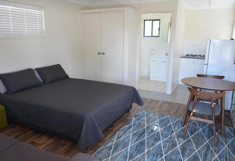 Студия Deluxe, Wondai Accommodation Units And Villas