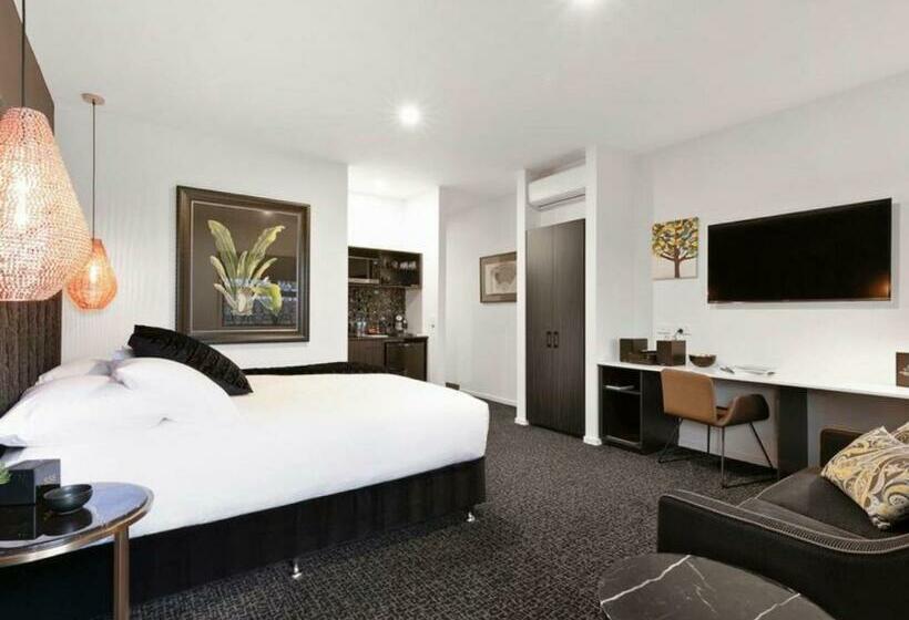 디럭스 스위트 킹 침대, Campania Spa Suite 3