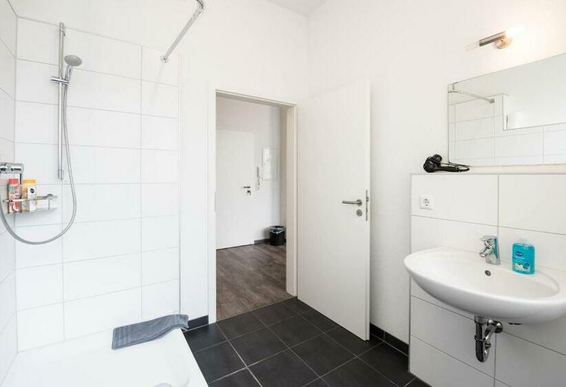 스탠다드 스튜디오, Apartmenthaus Aalen