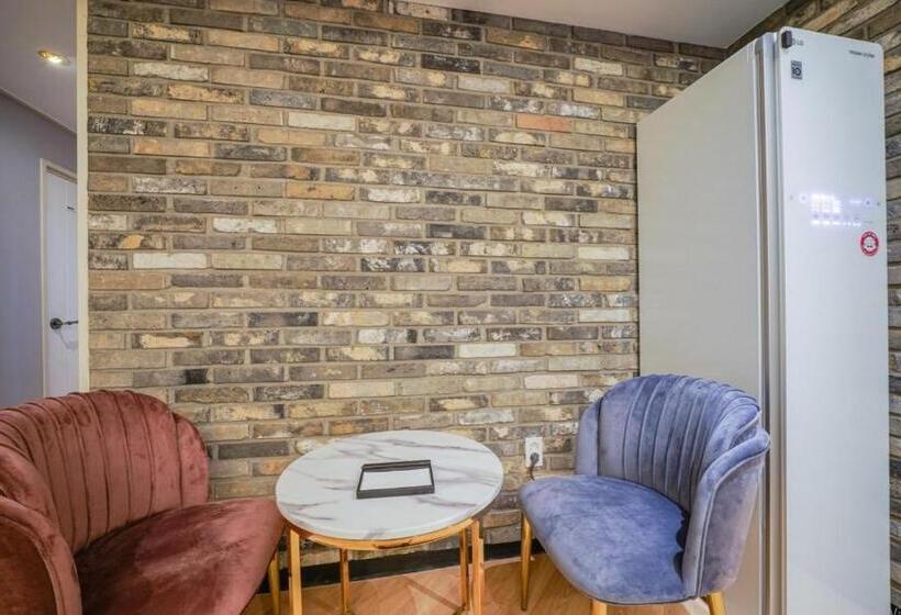 Люкс Вид на Город, The Stone Bridge Hotel Dongnae