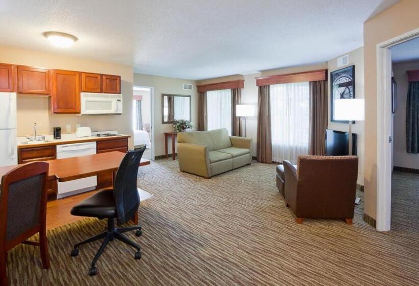 Люкс Повышенной Комфортности, Grandstay Residential Suites Hotel   Eau Claire