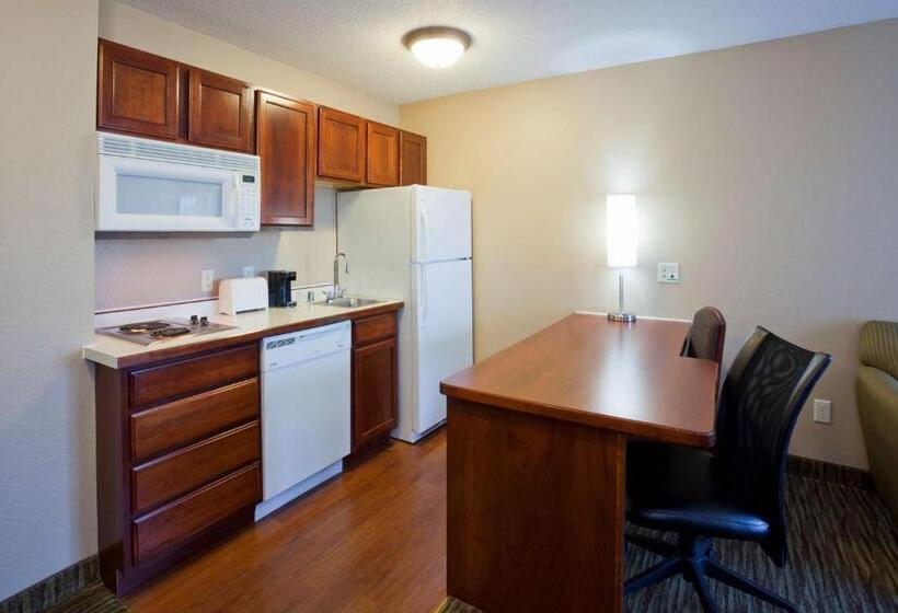 Четырехместный Номер Стандарт, Grandstay Residential Suites Hotel   Eau Claire
