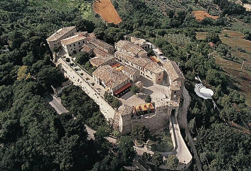 高级大房间, Palazzo Viviani Castello Di Montegridolfo