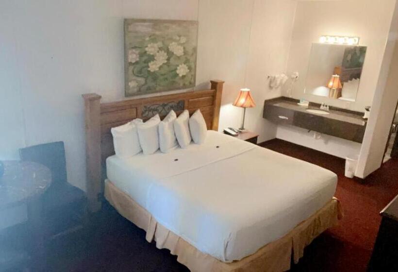 豪华套房, Fairbridge Inn & Suites Williston