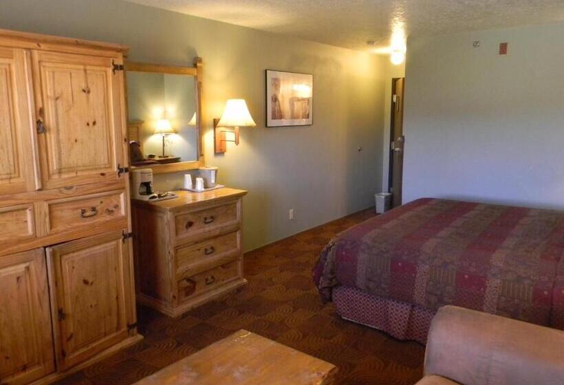 اتاق استاندارد با تخت بزرگ, New Summit Inn