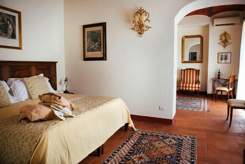 Люкс Вид на Сад, Relais Vignale & Spa
