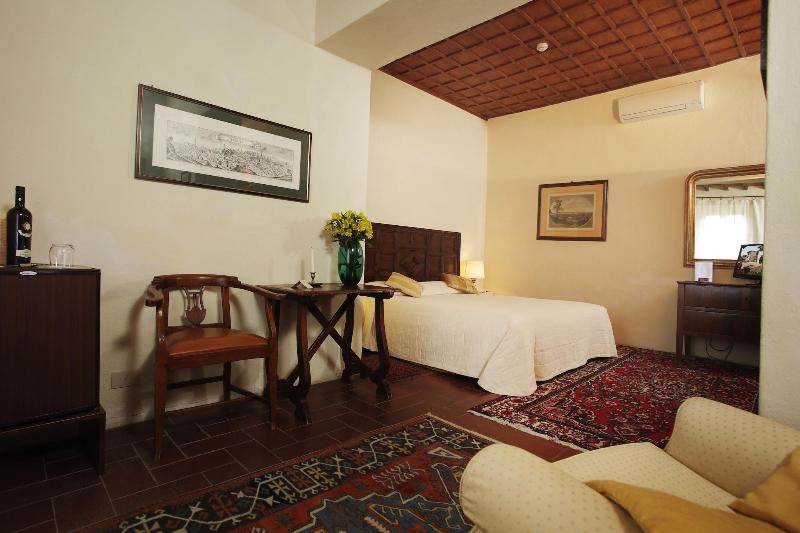 Полулюкс с Балконом, Relais Vignale & Spa