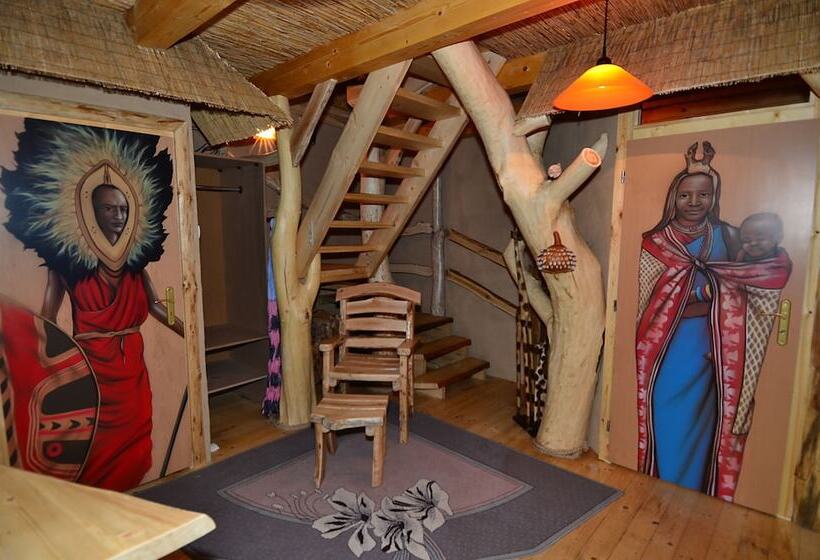 Семейный Номер, Resort Svět