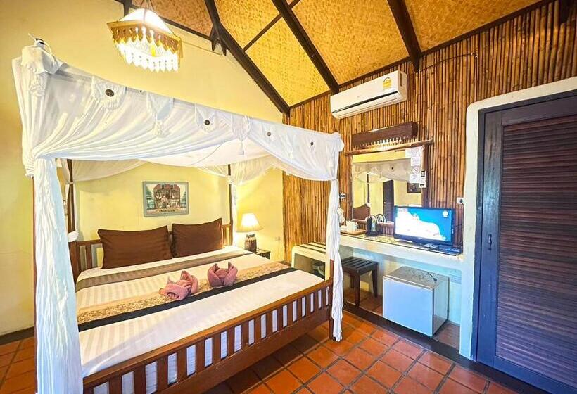 スタンダードバンガロー, Villa Bali Eco Resort, Rayong