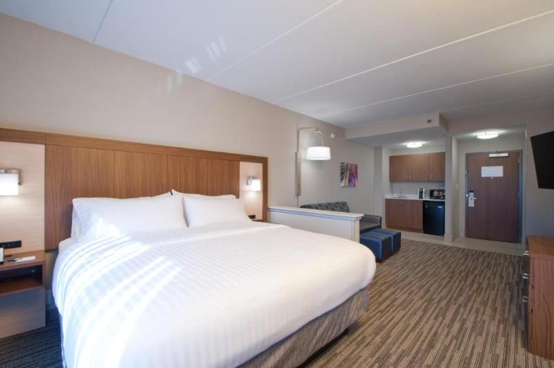 Люкс Адаптированный для Инвалидов, Holiday Inn Express Quantico   Stafford, An Ihg