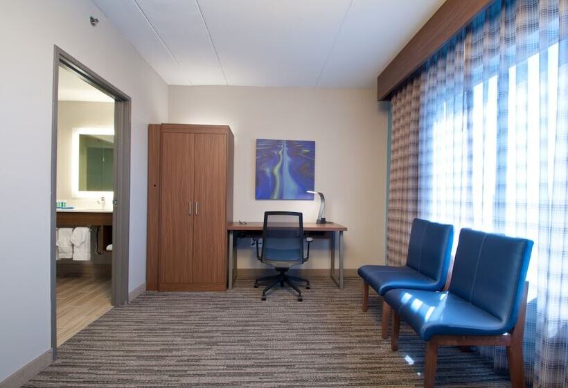 Люкс, Holiday Inn Express Quantico   Stafford, An Ihg