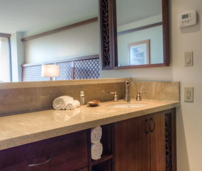 디럭스 룸 바다 전망, Royal Lahaina Resort & Bungalows