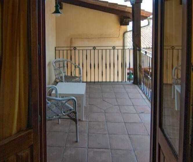 Номер Стандарт Трехместный, Hospedium Hotel Rural Abadía De Yuste